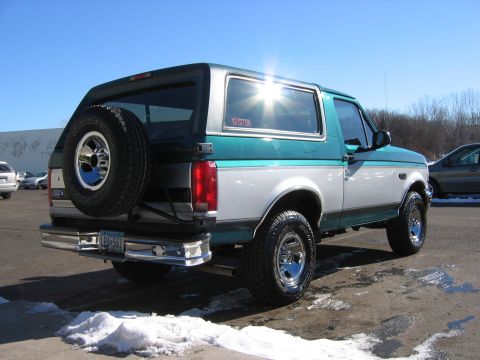 1996 Ford Bronco photo