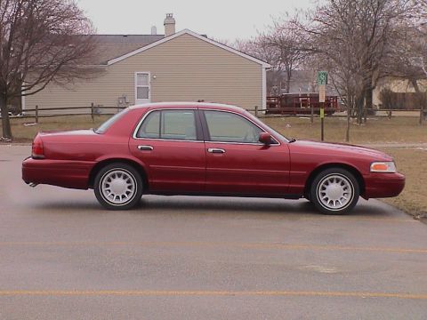 2000 Ford Crown Victoria - March 17, 2005 - 07