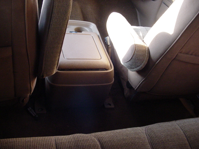 1989 Ford Bronco interior console and seats