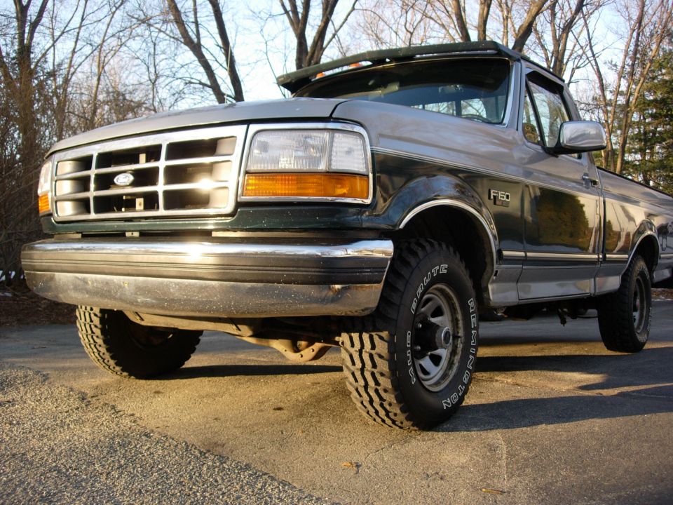 Driver's side front low view
