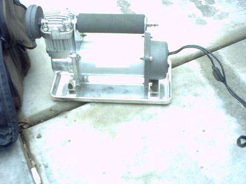 1990 Ford Bronco - This is an air compressor, not a 1990 Ford Bronco.