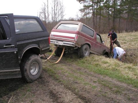1988 Ford Bronco - First two pulls were a no go.