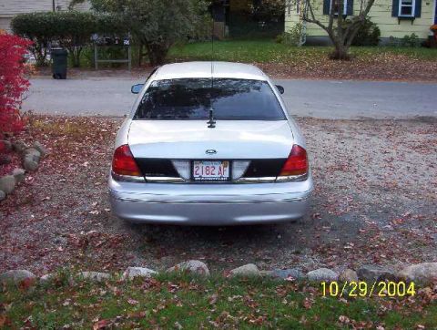 1999 Ford Crown Victoria - Installed