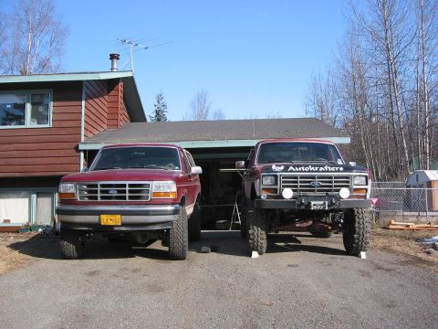 1985 Ford Bronco - My '85 and '93 Broncos