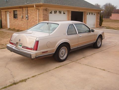 1990 Lincoln Mark VII photo