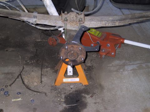 1983 Ford Bronco - caliper bracket welded on....found bracket in racing magazine....