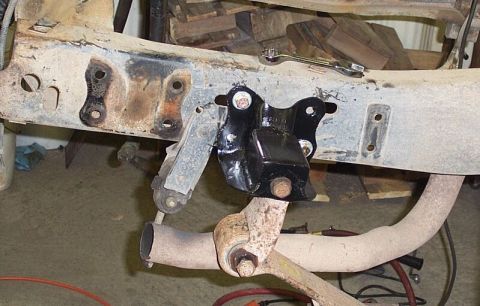 1986 Ford Ranger - Rear/rear hanger installed