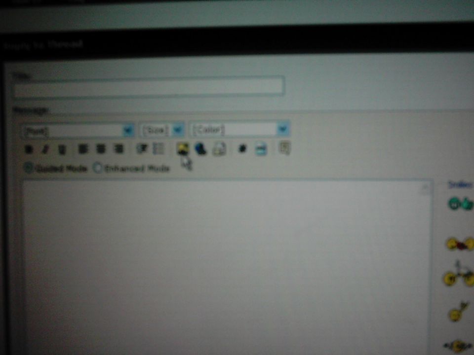 Computer screen displaying a web forum with text input fields and formatting buttons. Supermotors.net logo visible at bottom right