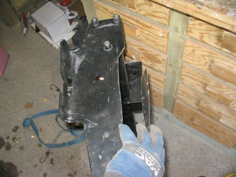 1986 Ford Bronco - Now I gotta trim the class III hitch to fit between frame rails