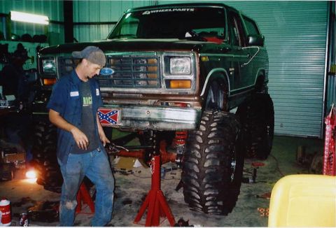 1984 Ford Bronco photo