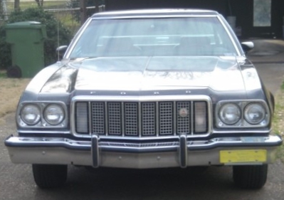 1975 Ford Ranchero - Front view.