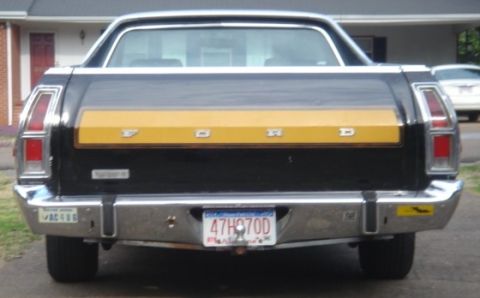 1975 Ford Ranchero - Tail end.