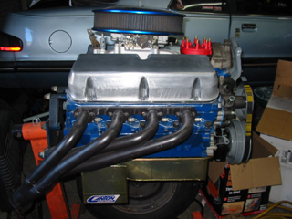 1985 Ford LTD Crown Victoria - Custom Ford V8 engine assembly with performance parts, ready for installation.