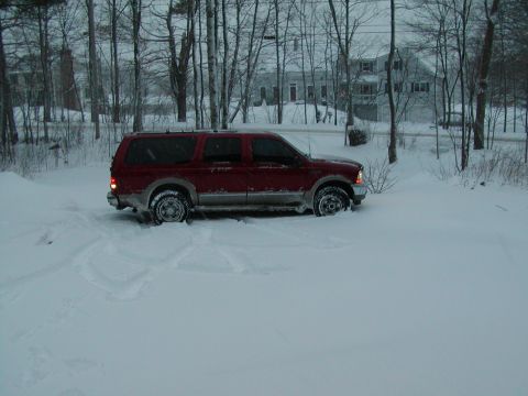 2002 Ford Excursion photo