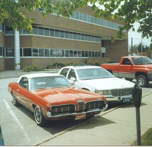 1970 Mercury Cougar - top up
