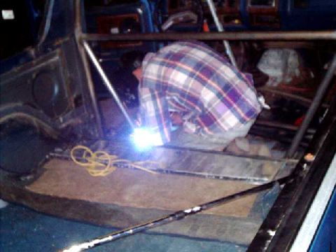 1984 Ford Bronco - Welding frame support to floor plate