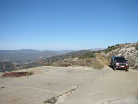 2000 Jeep Cherokee - Similar to the last shot, only facing more towards North this time.