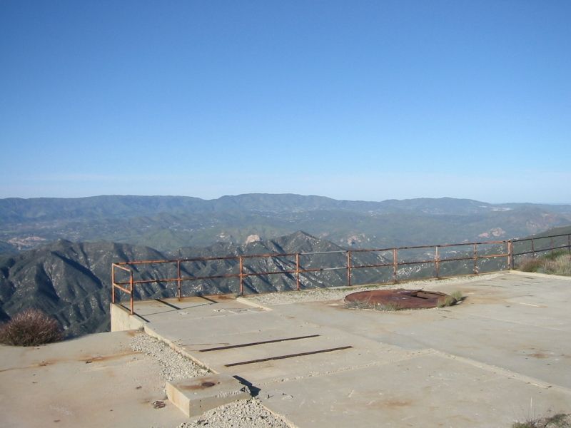 Silo and vista.