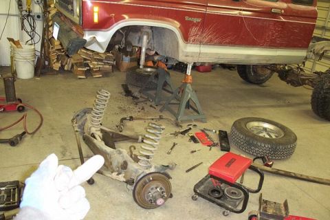 1986 Ford Ranger - First, the TTB must come out. Mandatory TTB salute