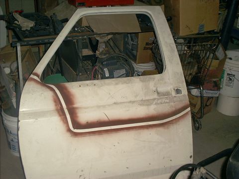 1990 Ford Bronco - before...changed design of cut out