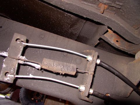 1986 Ford Bronco - Again, everything is lathered in anti-seize compound for easy adjusting next Fall.