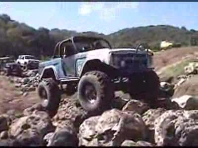 1998 Jeep Wrangler - Here is MarkH (welndmn) entering the minicon