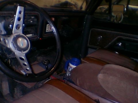 1979 Ford Bronco - some int. pic's