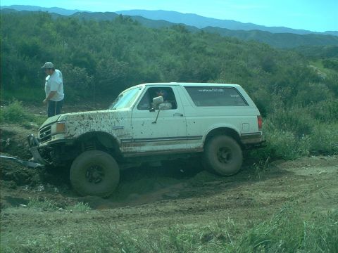 1990 Ford Bronco - stuck!