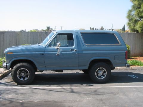 1986 Ford Bronco - THIS IS HOW IT LOOK NOW