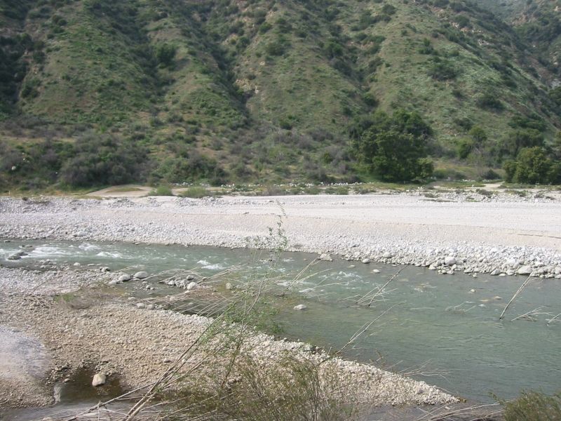 Looking across the canyon just south of the entrance.
