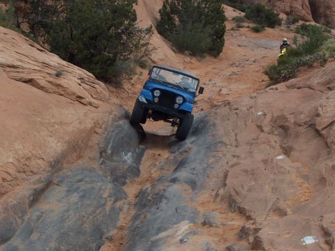 1991 Ford Bronco - CJ getting a weddgie