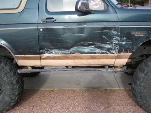 1994 Ford Bronco - Fire Hole 3