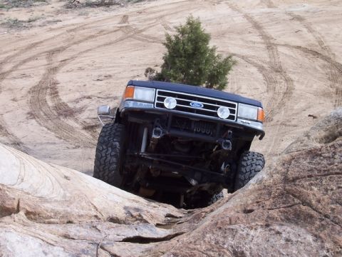 1989 Ford Bronco - This 1989 Ford Bronco navigates a rocky off-road course.
