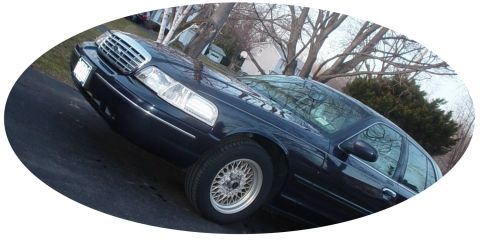 2000 Ford Crown Victoria - original photo