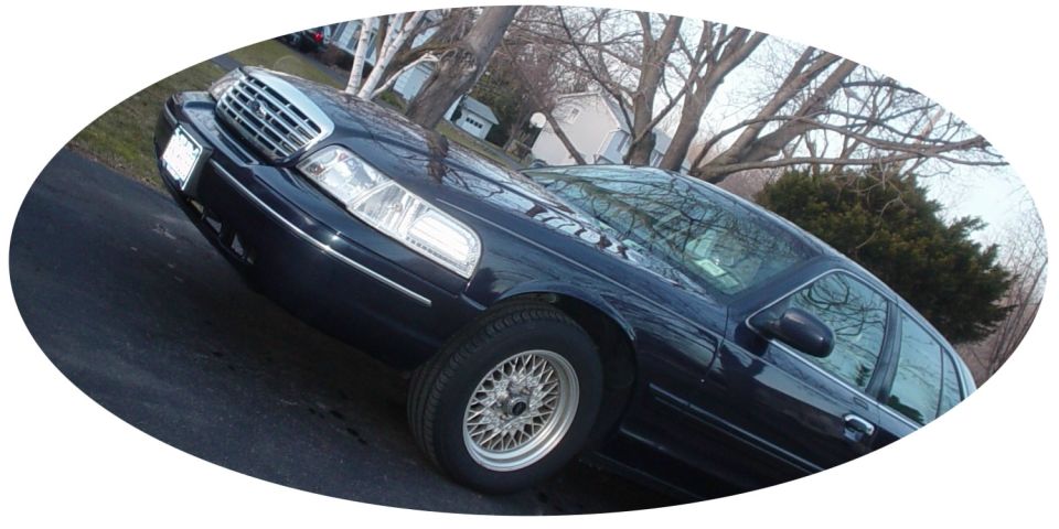 2000 Ford Crown Victoria in 2005