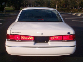 1997 Ford Crown Victoria photo