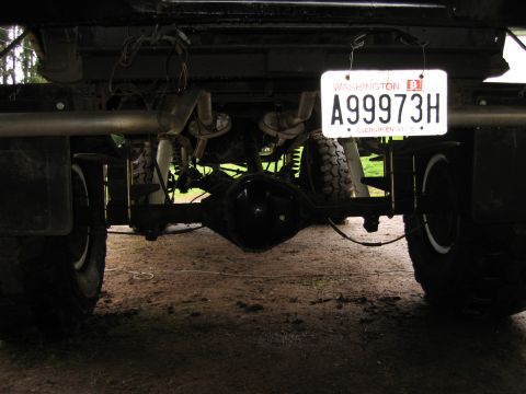 1976 Ford F-150 - Rear under bed shot, D60 in your face!