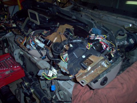1994 Ford Crown Victoria - Everything is finished & tucked in so the dash can be reinstalled without pinching any wires.