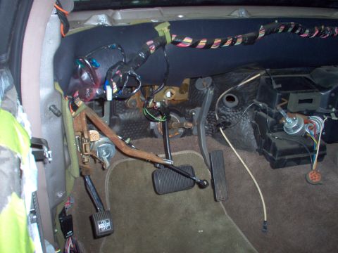 1994 Ford Crown Victoria - The new branch off the firewall harness with the white plug is the RKE wiring into the lock circuit. It will plug into the module below the…