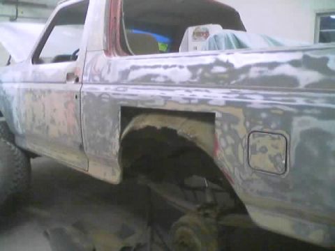 1989 Ford Bronco - Driver's side rust cut out.