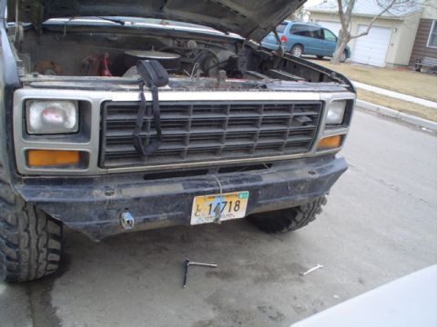 1981 Ford Bronco - Front bumper with corners already cut and one hole for hook