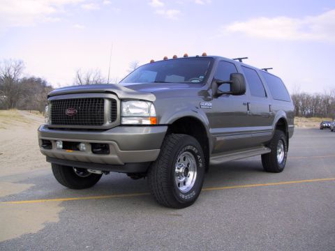 2003 Ford Excursion “MotionMan”