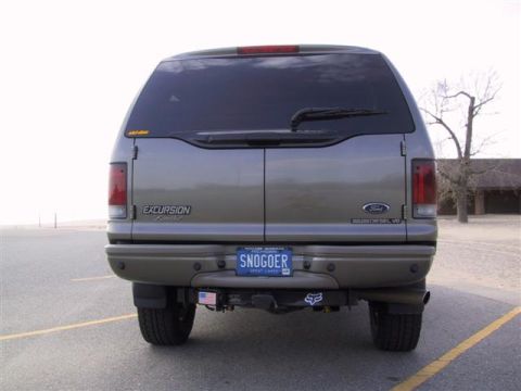 2003 Ford Excursion photo