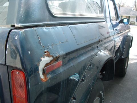 1979 Ford Bronco - This qtr. panel was damaged yrs ago and not properly replaced or sealed up. so I patched it half arsed.