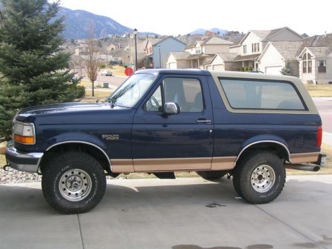 1995 Ford Bronco photo
