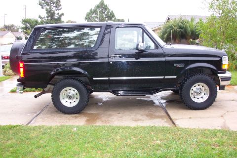 1996 Ford Bronco - After- profile
