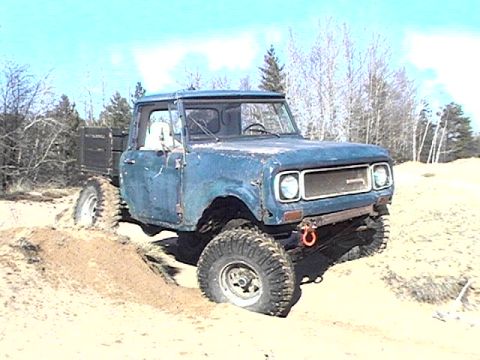 1969 International Scout 800 “Blinder”