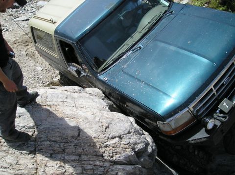 1993 Ford Bronco - so much for opening the door again