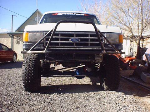 1988 Ford Bronco - Custom brush guard installed on a 1987 Ford Bronco front end.
