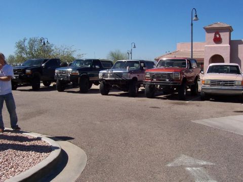 1988 Ford Bronco - lineup, my truck looks so um...stock